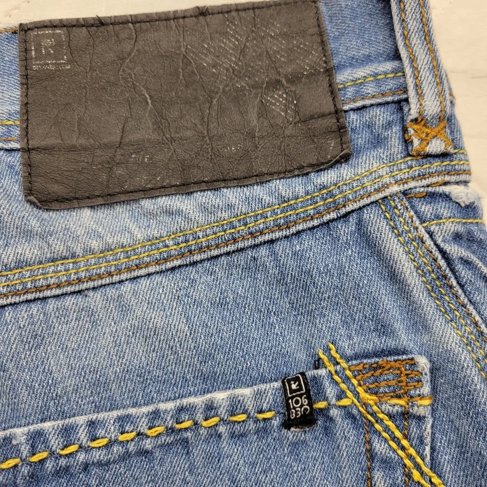 ROCAWEAR‎ Slim Fit well worn blue jeans size 34X30